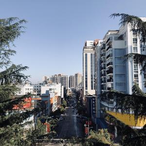 国产极品粉嫩无码私护
